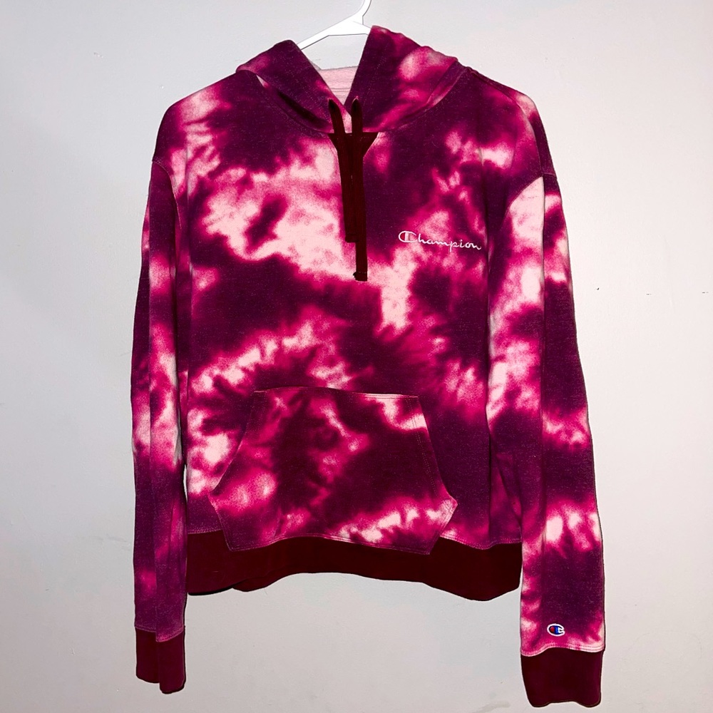 Woman’s champion sweater size large
